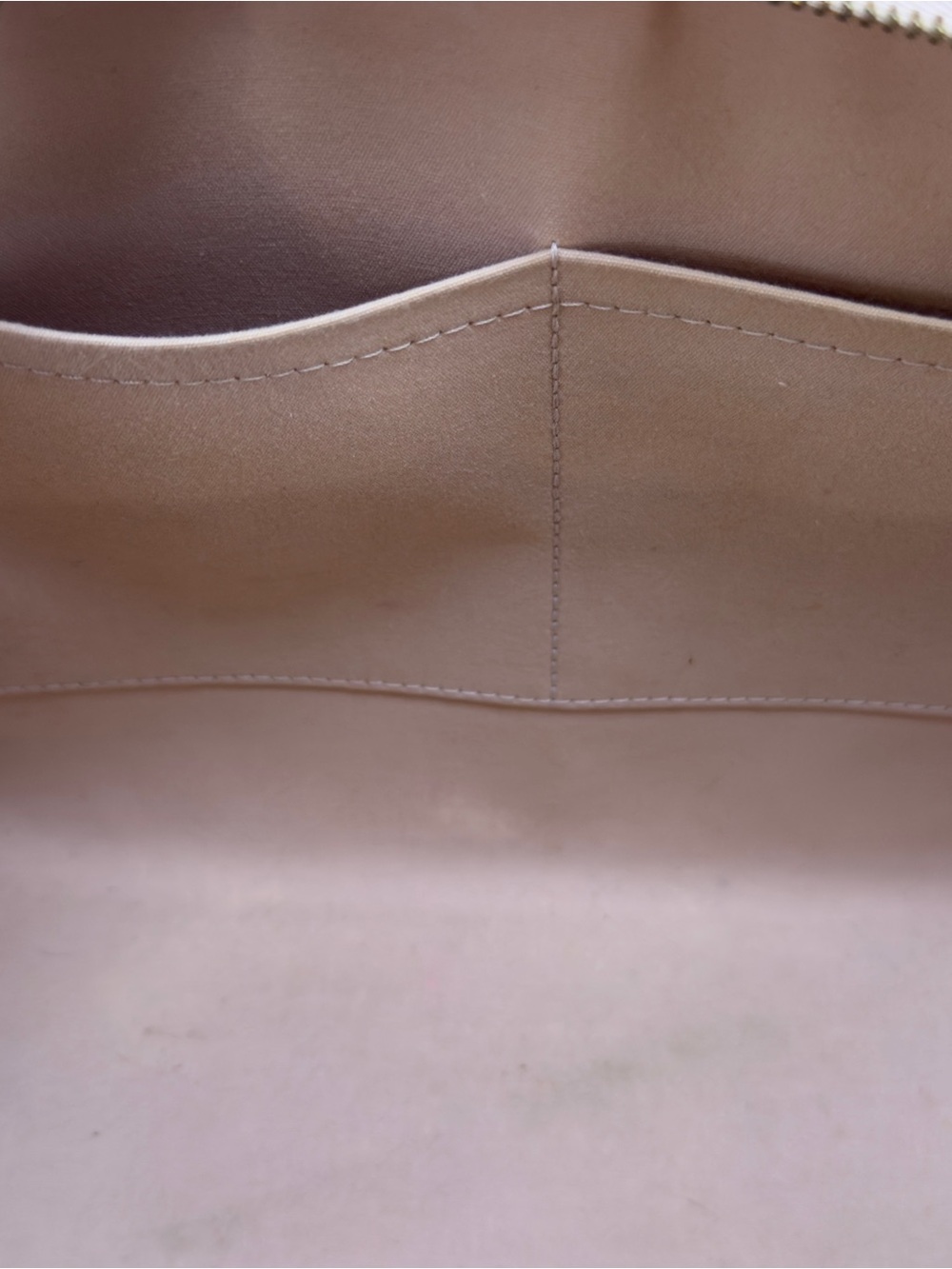 Louis Vuitton BREA - Picture 12 of 16